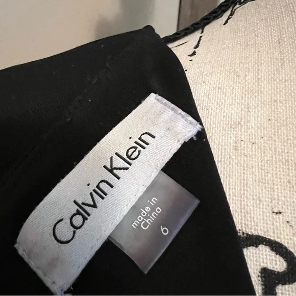 Calvin Klein black Jersey romper belted open sleeve v neck wedding dressy sz 6 - Picture 7 of 7